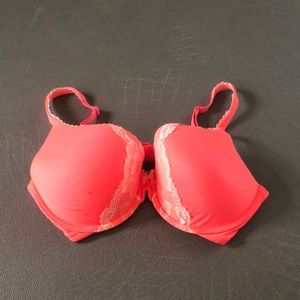 Victoria’s Secret bra
